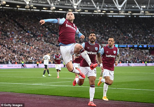 Jarrod Bowen's controversial stoppage time penalty saw West Ham beat Manchester United