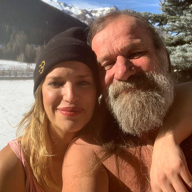 Wim Hof's daughter has launched a furious defense against the TV channel 'Ice Man' after his ex-girlfriend sensationally accused him of drunkenness (photo: Laura and her father Wim)