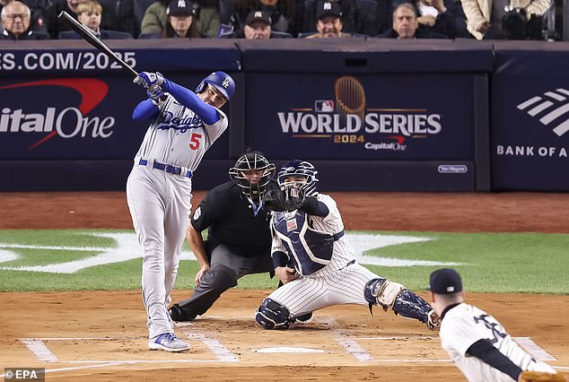 Freddie Freeman hits a two-run home run off Clarke Schmidt to give the Dodgers an early lead