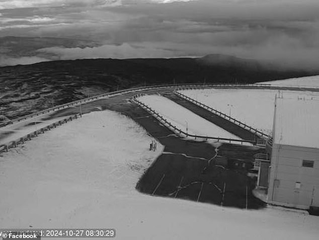 Snowfall in winter is not unusual for the top of the mountain