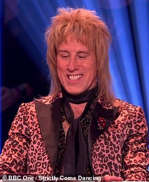 During this week's live show, Anton tried to dress up as Sir Rod Stewart, but viewers couldn't figure it out at all