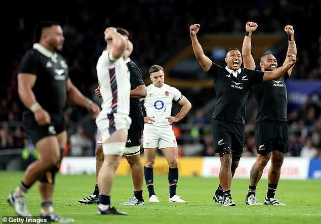 England suffered a 22-24 defeat to New Zealand in their first autumn international