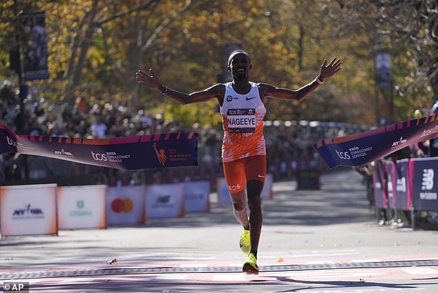 Abdi Nageeye from the Netherlands won the men's race in two hours, seven minutes and 39 seconds