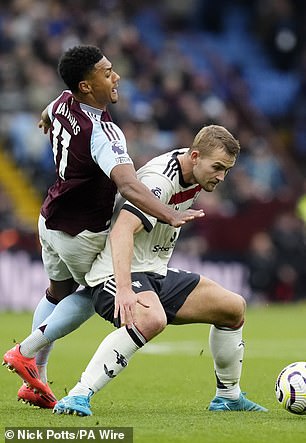 Carragher thinks Amorim's system will make it difficult for Matthijs de Ligt (left) and Harry Maguire (right) to play together in the same team