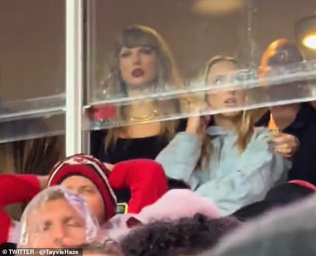 Taylor Swift quickly put her arm around Brittany Mahomes after her husband Patrick was injured