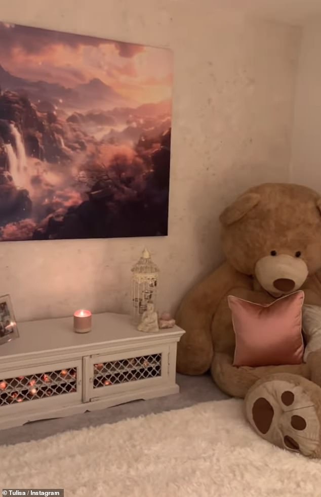 Meanwhile, there was a huge teddy bear in the corner