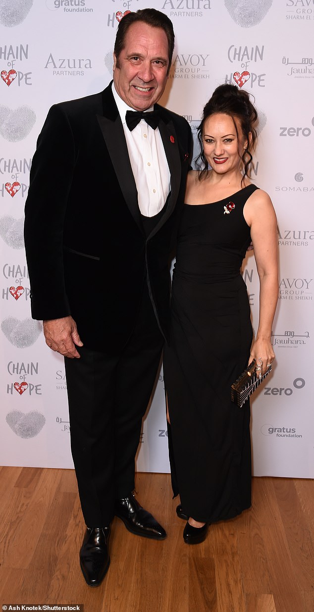 Former England goalkeeper David Seaman appeared alongside his other half Frankie, who cut a glamorous figure in a tight one-shoulder dress