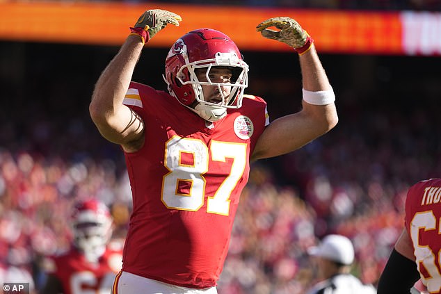 Kelce broke Chiefs history with the 76th touchdown of his NFL career late in the first half