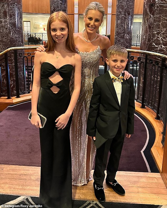 Pixie, 13, has had an Instagram account – managed by her mother Roxy – since she was just three years old and is rumored to have earned around $85,000 a year as an influencer. In the photo Roxy with children Pixie and Hunter