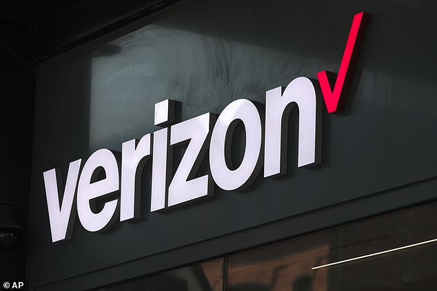 Verizon acknowledged the problem on social media today