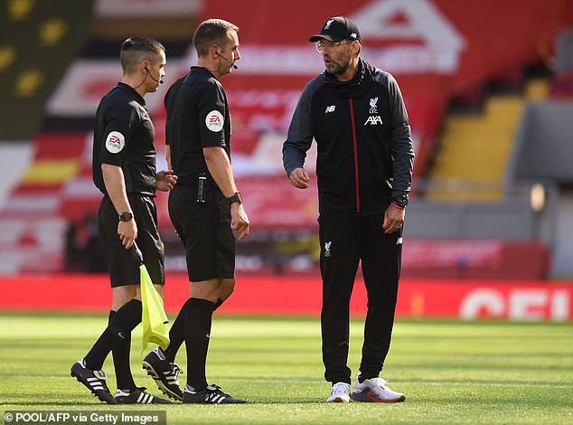 The referee had a number of clashes with the former Reds boss during his time in the top flight