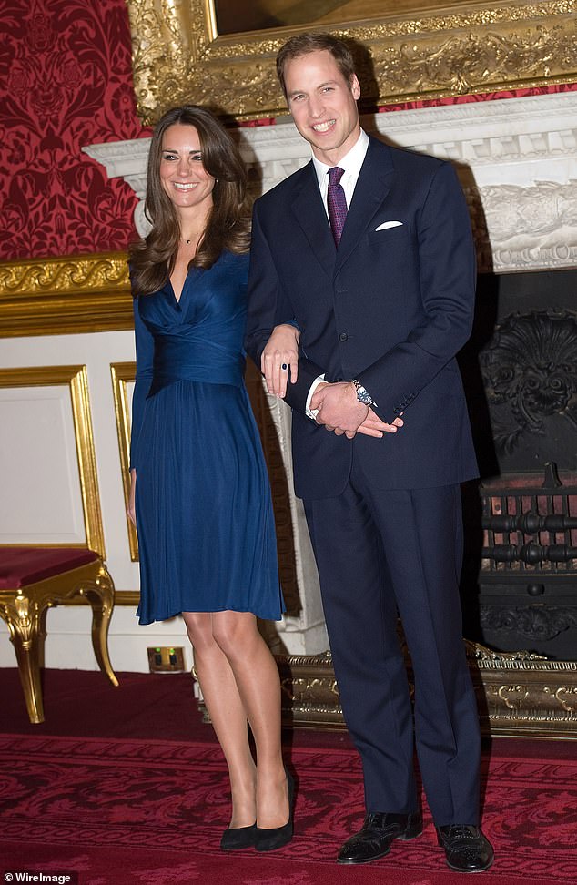 William gifted his fiancée Kate the 12-carat oval blue Ceylon sapphire surrounded by fourteen solitaire diamonds, crafted by Garrard