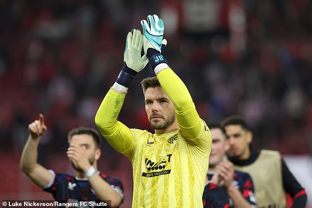 There is no way to buy the yellow goalkeeper kit that Jack Butland was recently pictured in