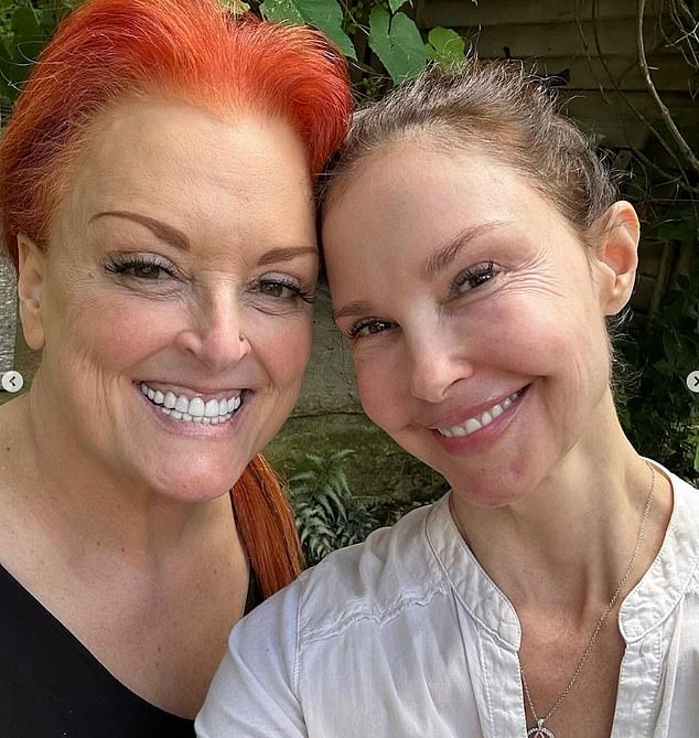 Last month, Ashley shared a photo with her sister Wynonna