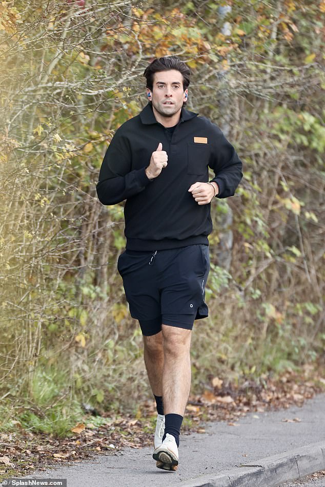 Arg was spotted heading out for a run before enjoying a cup of coffee together