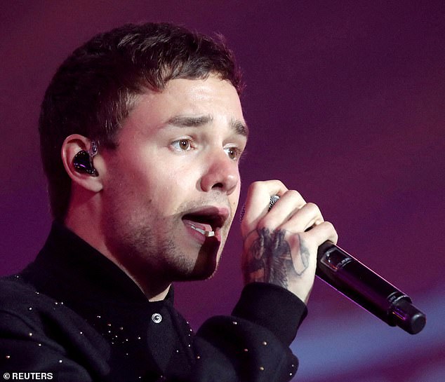 Liam Payne performs on stage during a concert in front of the Hotel de Ville in Paris in 2017