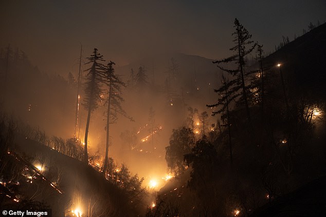 “In 2000, approximately 1.6 million people died annually due to extreme temperatures, both cold and heat,” says Dr. Andrea Pozzer, group leader. “By the end of this century, in the most likely scenario, this figure rises to 10.8 million, roughly a sevenfold increase.” In the photo: wildfires in California on September 7