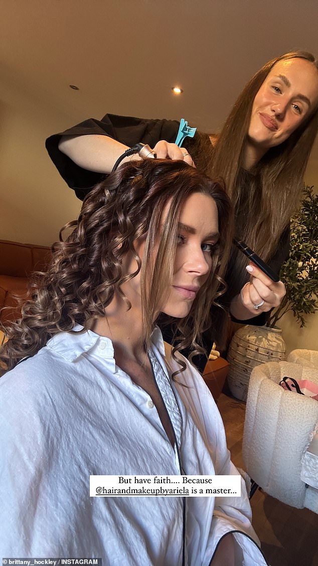 The Life Uncut podcast co-host, 37, showed fans the stages of styling her hair for the awards show on her Instagram Story