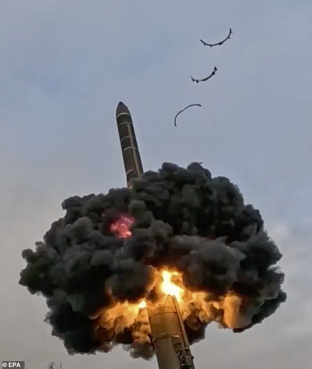 1732295465 378 Putins new missile leaves all of Europe minutes from Armageddon