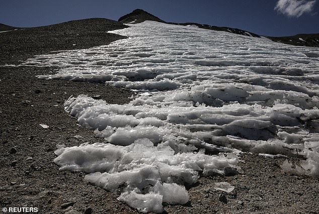 A view shows the Iver Glacier near the El Plomo mountain peak, in the Andes Mountains, in the Santiago Metropolitan Region, Chile, April 4, 2024