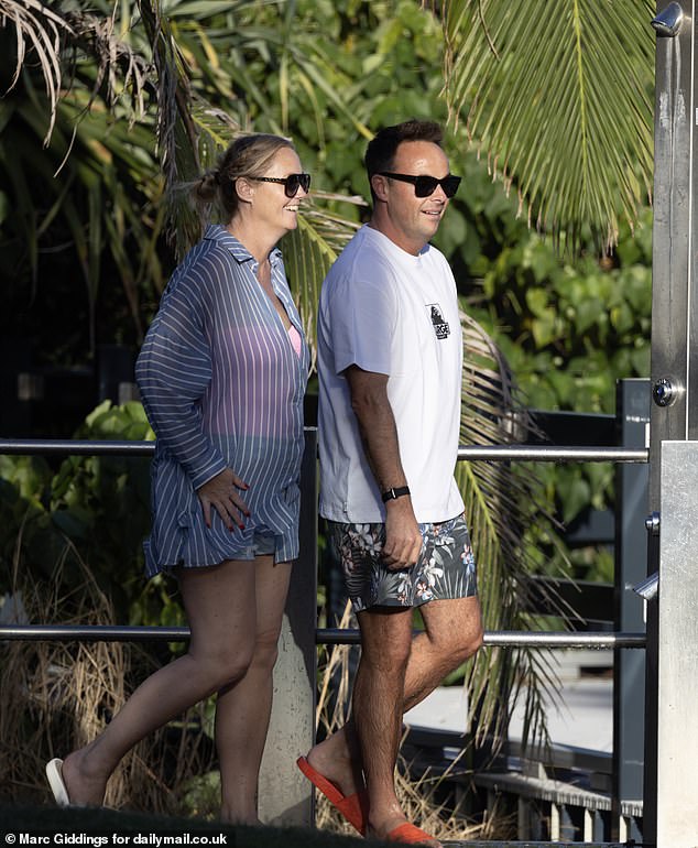 The pair were dressed casually, while Ant, 49, wore a white T-shirt and floral print board shorts