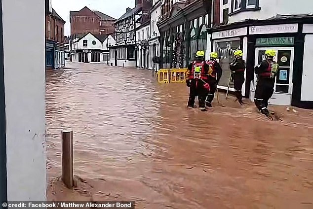 Cries of 'come back' were heard in Tenbury Wells as floodwaters rushed through the streets