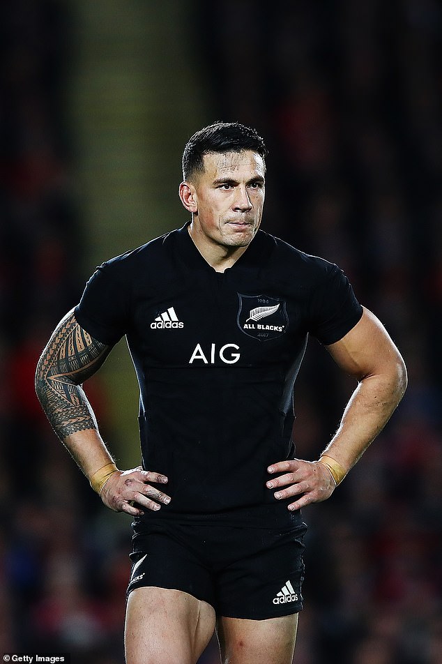 Sonny Bill Williams has expressed his support for a student who was excluded from attending his school's end-of-term celebration