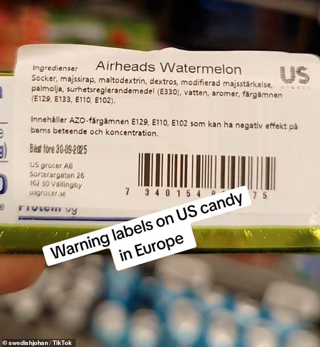 The translation of this warning reads: 'Contains the AZO dyes e129, e110, e102 which may have a negative effect on the behavior and concentration of children.'