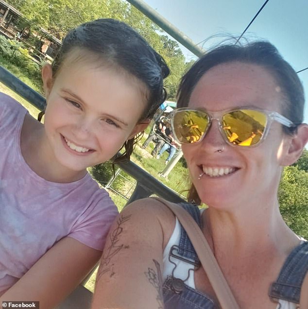 Shortly afterwards, Peery shared a heartbreaking message to her late daughter via Facebook, saying: 'I honestly don't know how to go on without you.' (photo: Peery and Brooklyn)