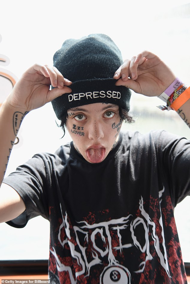 1732757245 827 Lil Xan sought by police for allegedly hitting audience member