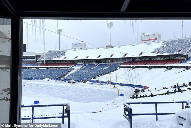 Buffalo's Highmark Stadium was filled with snow last season before the Chiefs hosted