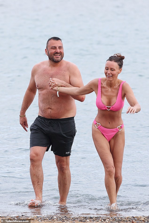 Chanelle Hayes packed on the PDA with her new husband Dan Bingham on their honeymoon in Greece