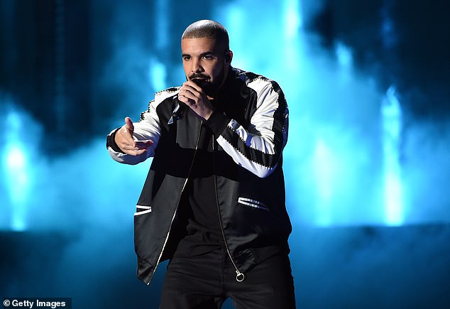 Fans of Canadian rapper Drake have pointed out a problem with his upcoming 2025 Australian tour