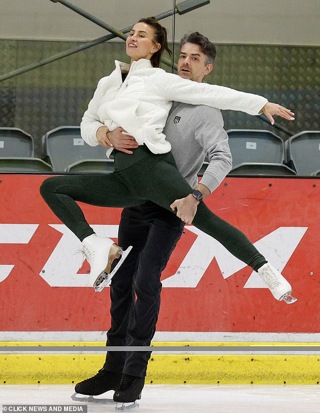 Ferne McCann showed off her impressive skating skills as Dan Edgar practiced some daring lifts ahead of their performance on Dancing On Ice