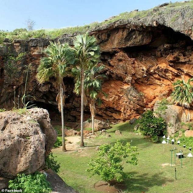 The Maauwahi Cave Reserve has been a popular tourist destination since paleoecologist David Burney and his wife Lida Burney founded a non-profit nature park on the site in 2004.