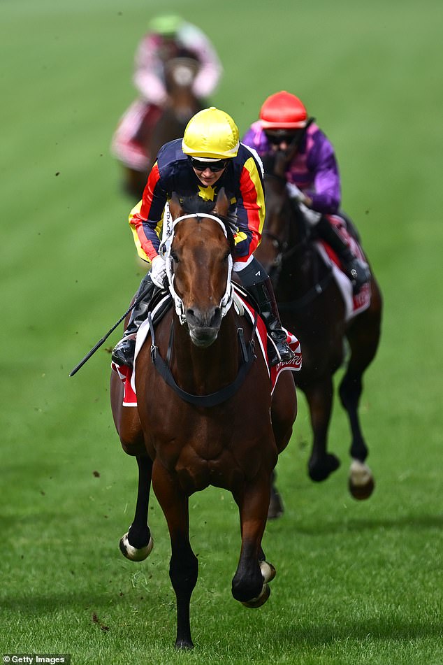 Kah was able to overcome a broken nose suffered when her horse hit her in the head to ride Goldrush Guru to victory in Victoria Derby