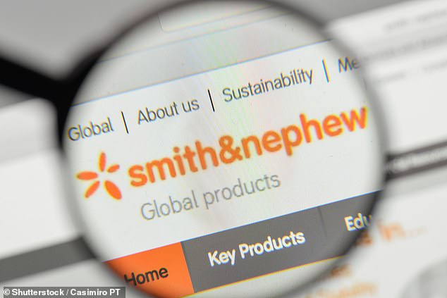 Revision: Smith & Nephew expects full-year revenue growth of 4.5%, not 5% to 6%. Third quarter sales rose 4% – or 5.9% excluding China – to £1.1 billion