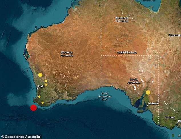 The magnitude 4.0 earthquake was detected about 10:45 a.m. local time on Thursday about 160 miles (260 km) from Albany on Washington's south coast, at a depth of 6 miles (10 km) (photo)