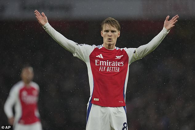 Martin Odegaard put in a man of the match performance as Arsenal returned to winning ways