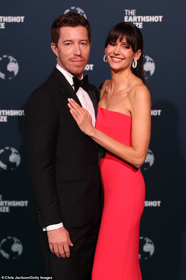 Nina Dobrev and Shaun White got engaged at the end of October after five years together. And on Wednesday, the actress showed off her $100,000 oval-shaped diamond ring from the sports figure