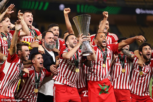 Olympiacos won the Conference League trophy last season after overcoming Fiorentina