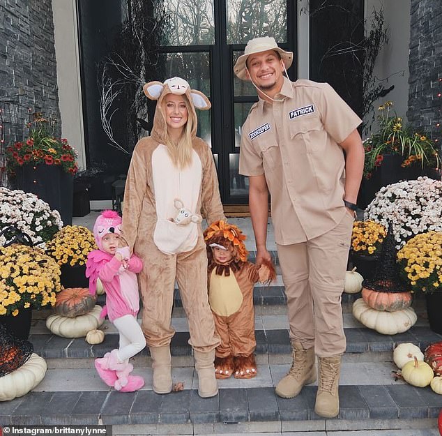 Patrick Mahomes and his wife Brittany, both 29, celebrated Halloween by dressing up as a zoo keeper and a kangaroo, respectively, and going trick-or-treating with their three-year-old daughter Sterling, who is a pink flamingo and is almost two years old. old son Bronze, who went like a lion