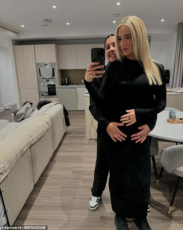 Sam Kerr And Kristie Mewis Share Adorable First Baby Bump Picture As ...