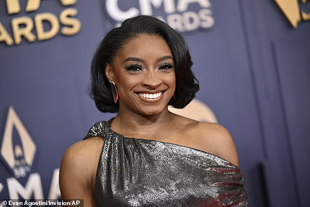 Simone Biles is teaming up with Snoop Dogg as a guest mentor on NBC's The Voice