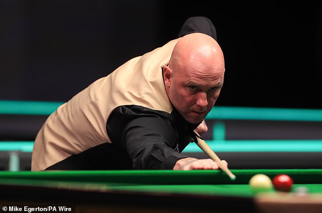 Snooker star Mark King banned for five years and fined £68,000 for match fixing