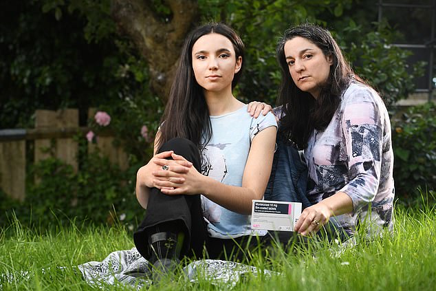 Yael's mother Le'at, 41 (right), a graphic designer, noticed a change in her daughter's behavior and attitude and began researching all of her daughter's asthma medications. Ms Borger was shocked to discover that montelukast had 'suicidal ideation' as a side effect