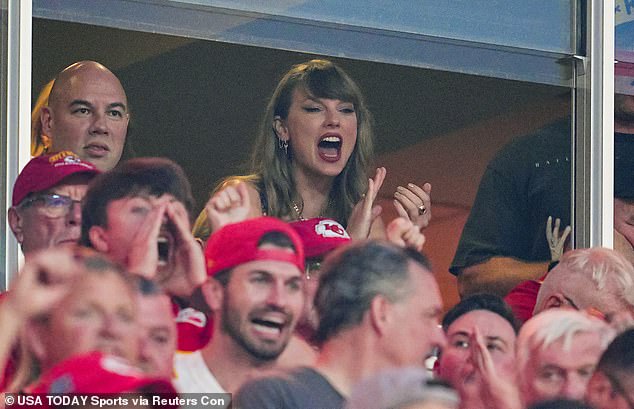 Taylor Swift appears likely to be at Travis Kelce and the Chiefs' game against the Buccaneers