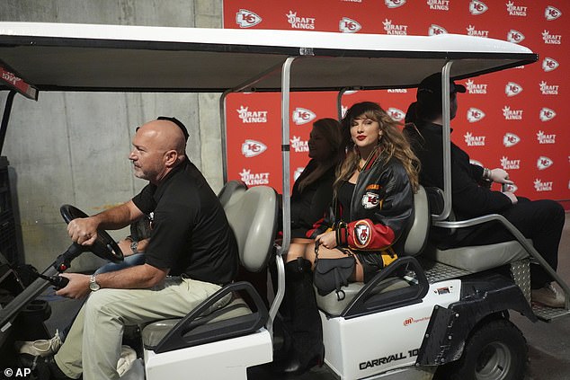 Taylor Swift imagined herself arriving for Chiefs vs Bucs on Monday night