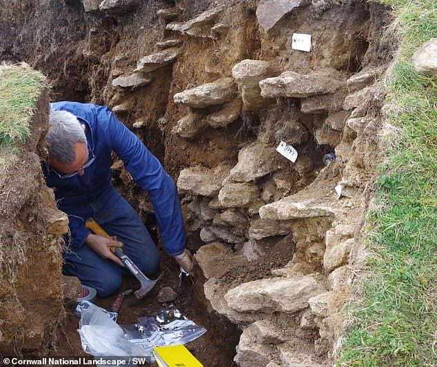 While digging into the structure, researchers discovered pollen, insects and parasite eggs dating back to 3000 B.C.