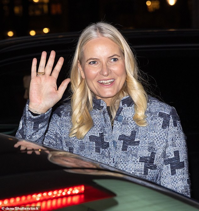 It looks like Crown Princess Mette-Marit of Norway stepped out in style yesterday to attend a concert as she resumed her royal duties after a bout of illness